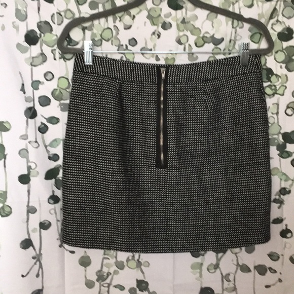 Plaid Skirt - Picture 3 of 3